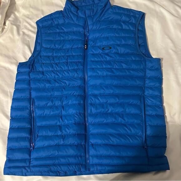 Oakley Omni Thermal Vest - Picture 2 of 7